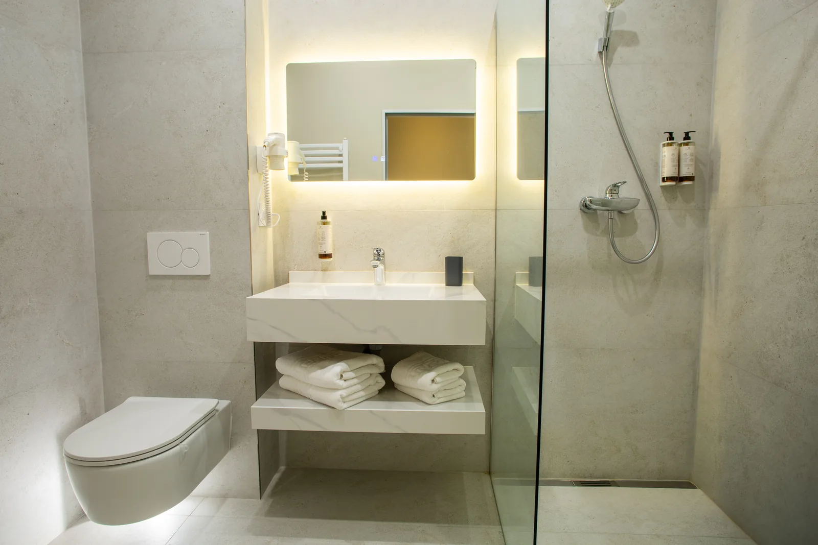 Aer Double Room — 5
